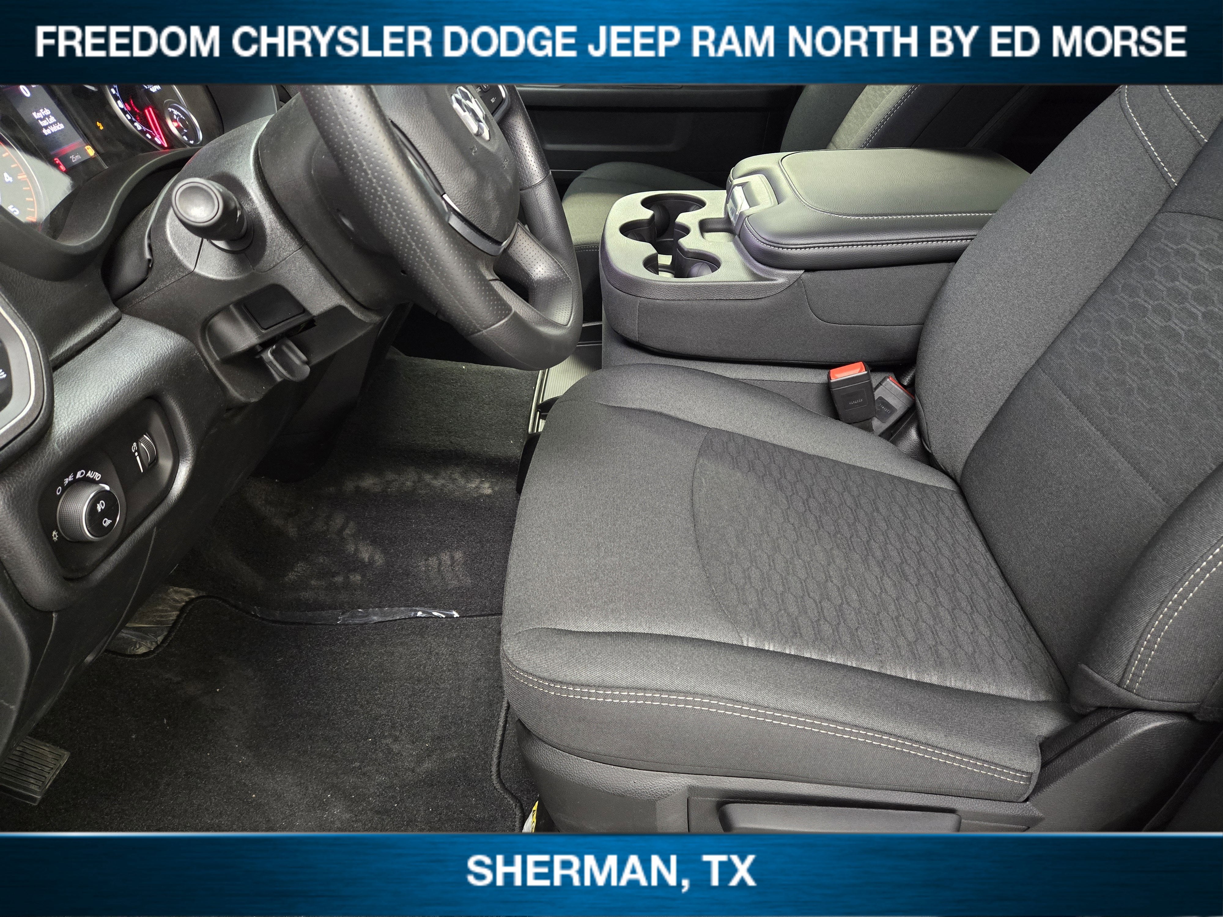 2026 RAM Ram 2500 RAM 2500 TRADESMAN CREW CAB 4X4 8' BOX