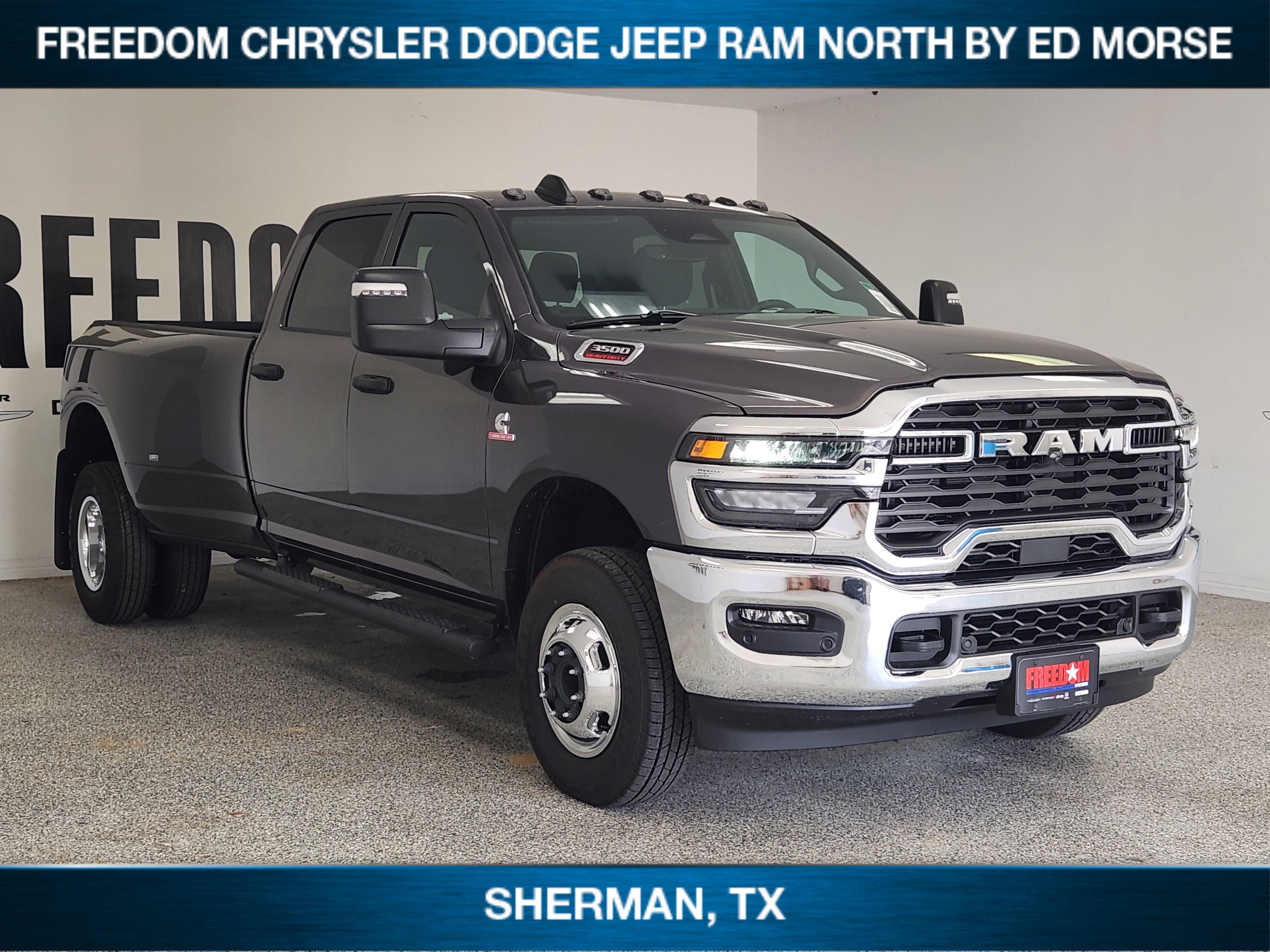 2026 RAM Ram 3500 RAM 3500 TRADESMAN CREW CAB 4X4 8' BOX