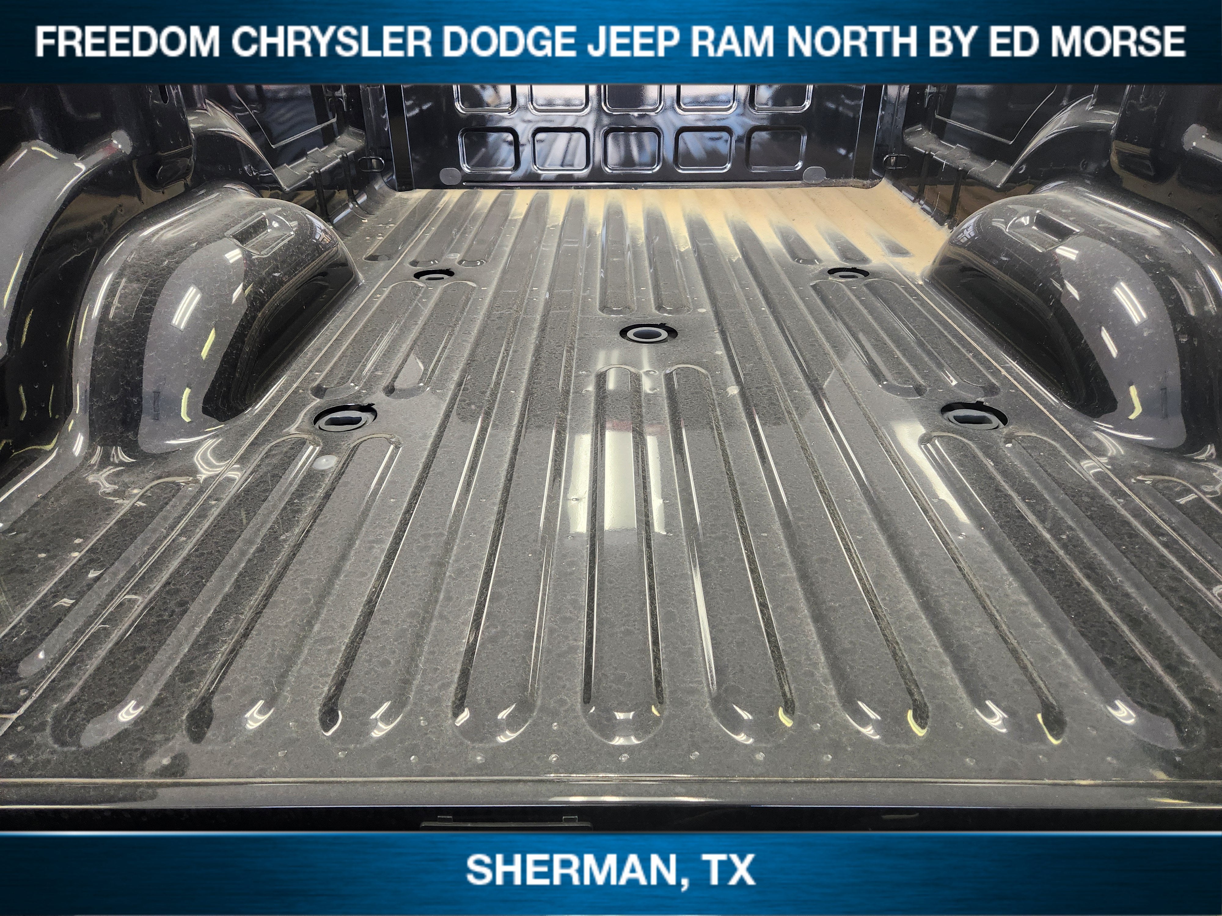 2026 RAM 3500 RAM 3500 TRADESMAN CREW CAB 4X4 8' BOX