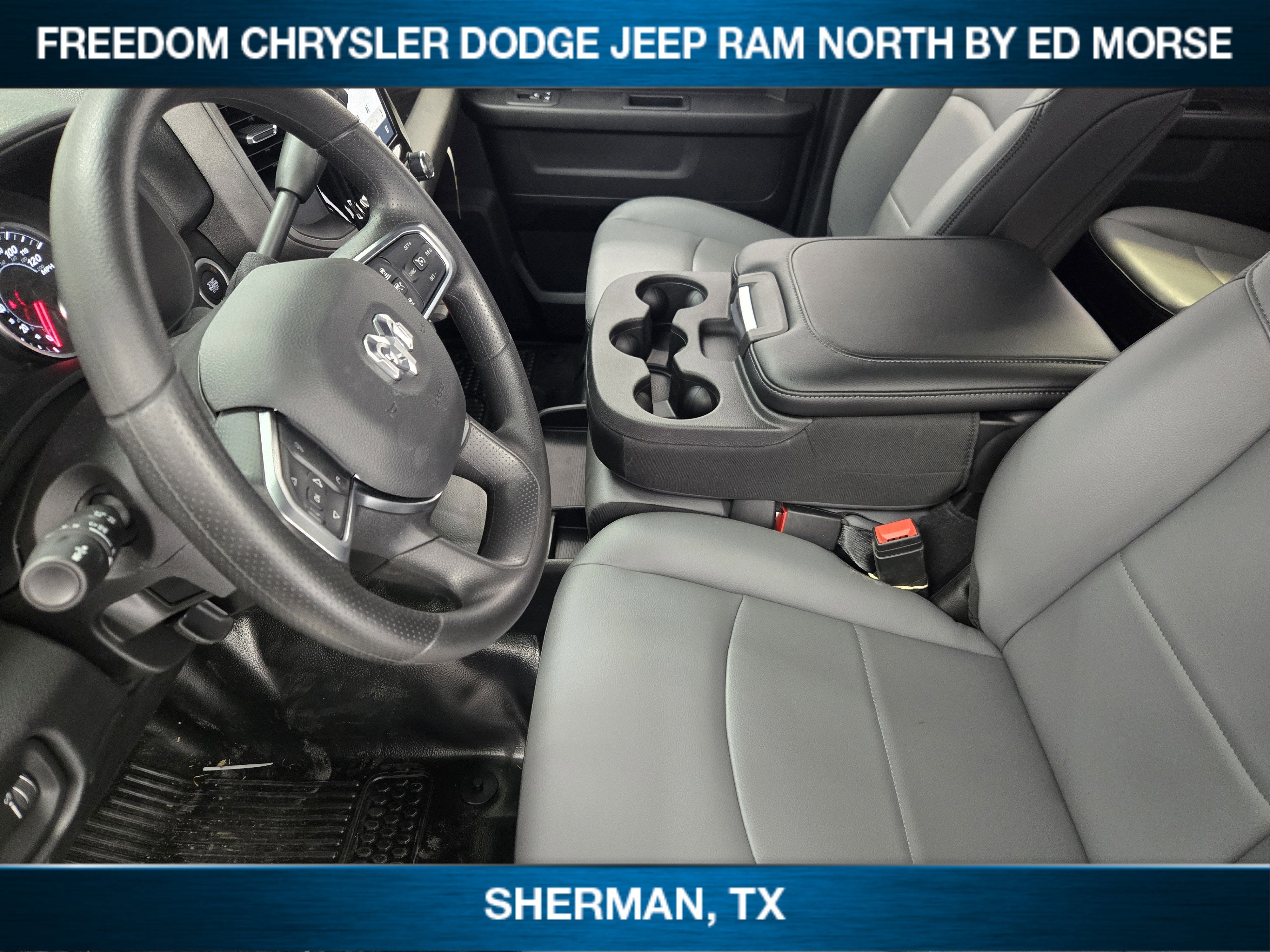 2026 RAM Ram 3500 RAM 3500 TRADESMAN CREW CAB 4X4 8' BOX