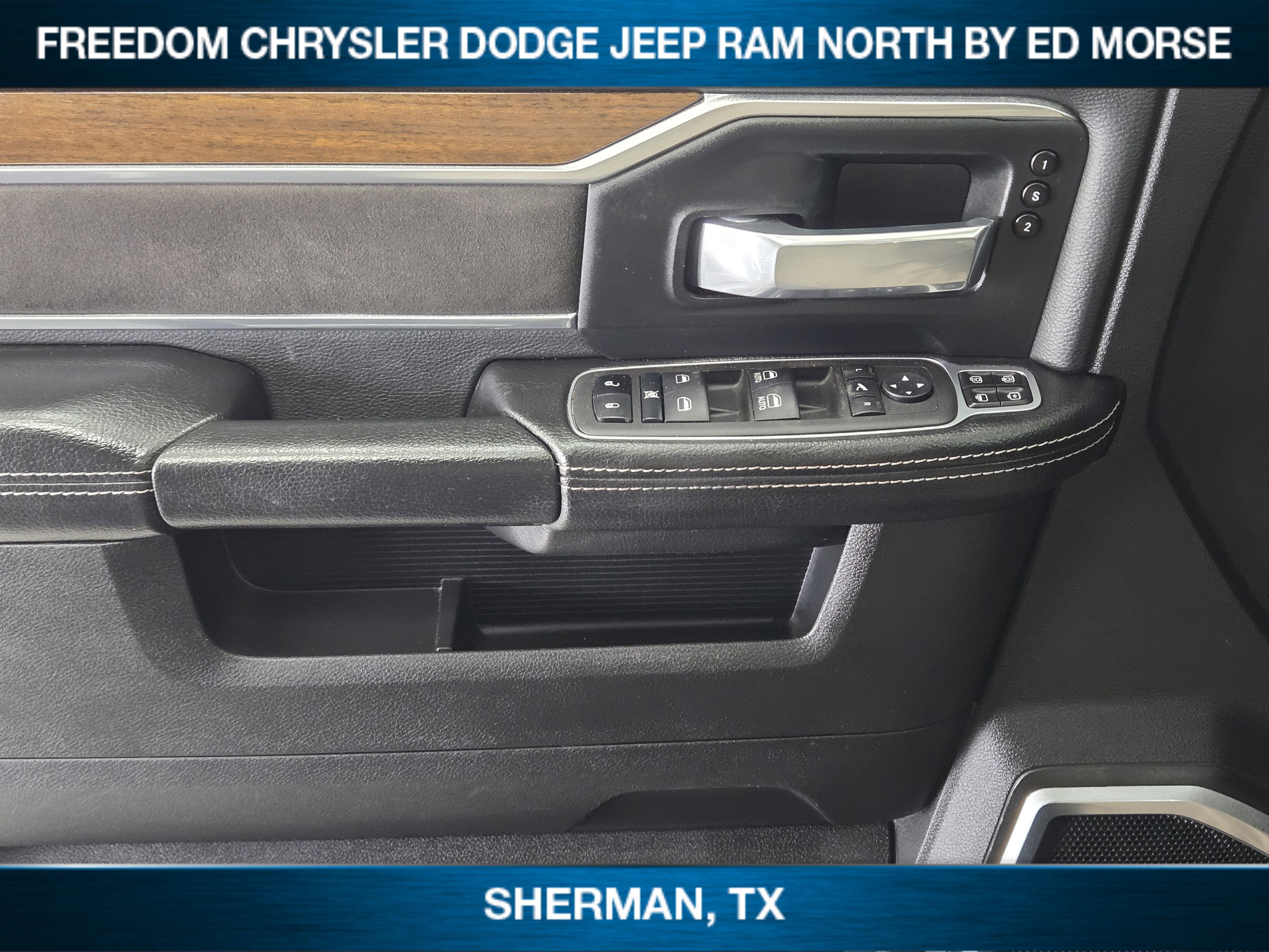 2024 RAM 3500 Laramie Crew Cab 4x4 8' Box