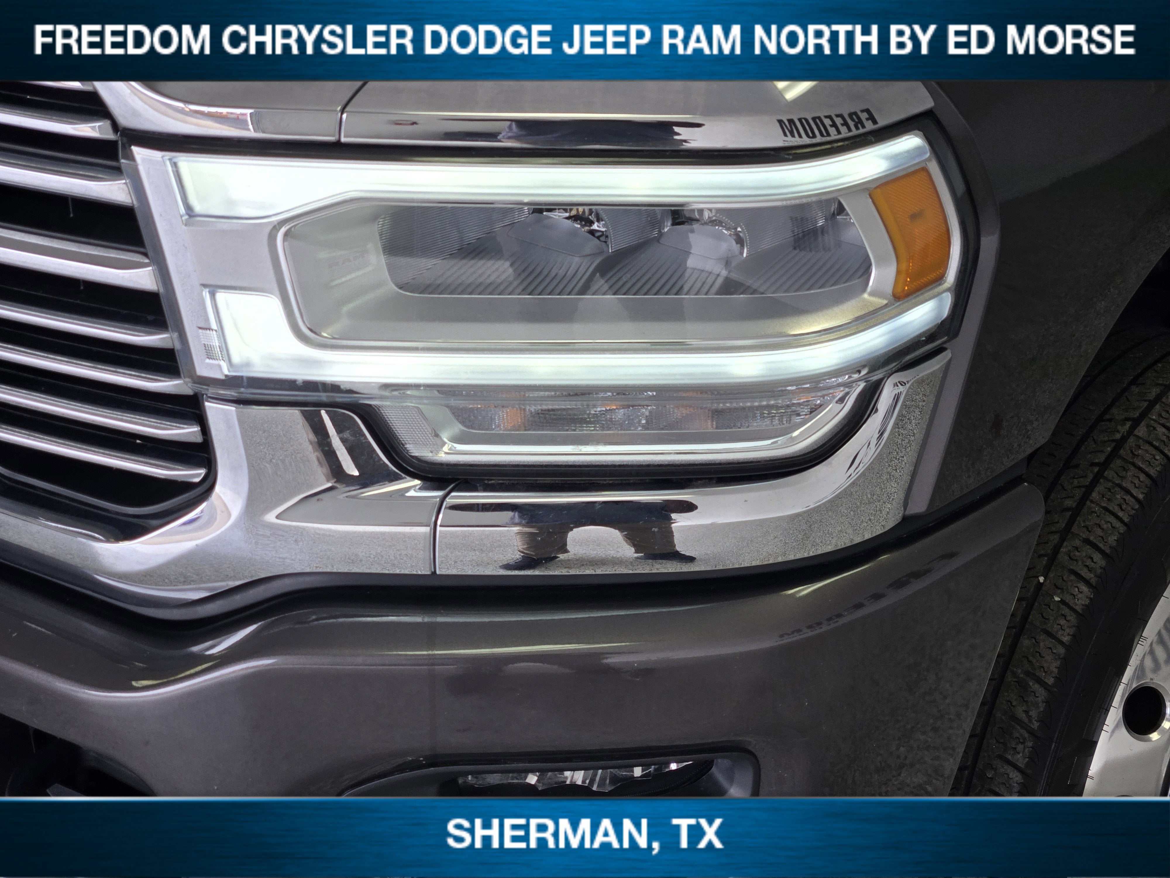 2024 RAM 3500 Laramie Crew Cab 4x4 8' Box