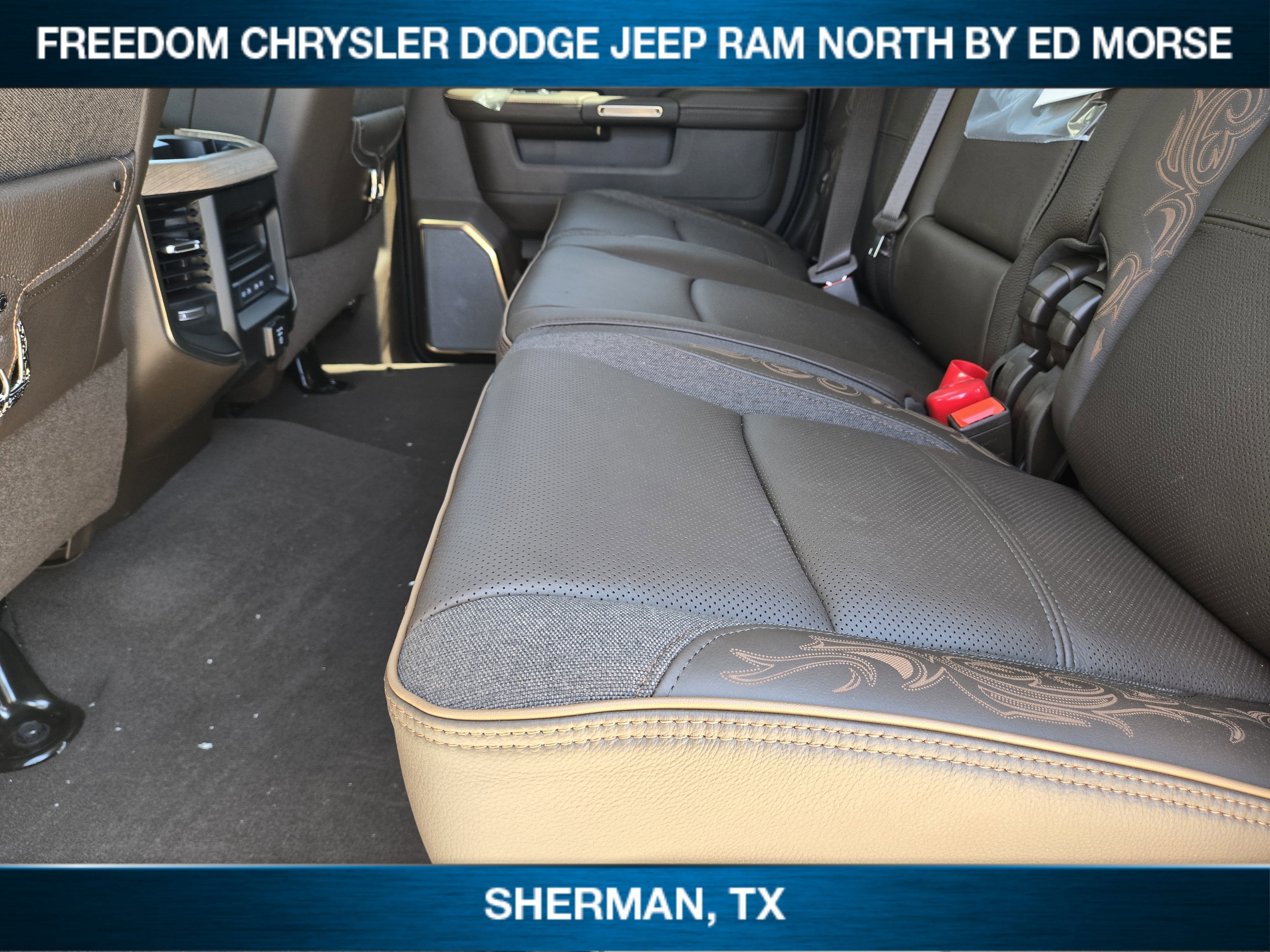 2026 RAM Ram 3500 RAM 3500 LIMITED LONGHORN MEGA CAB 4X4 6'4' BOX