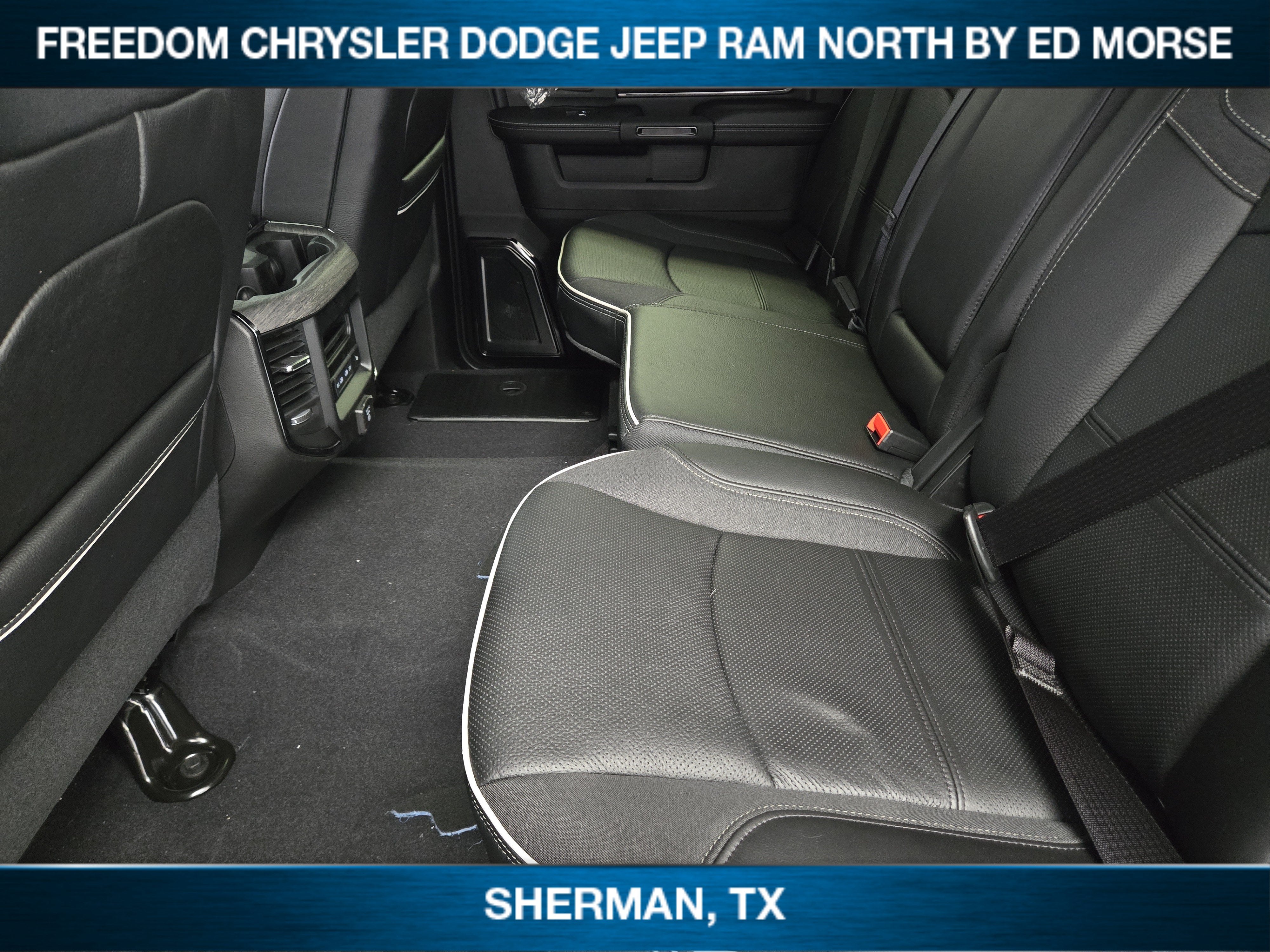2026 RAM 3500 RAM 3500 LIMITED CREW CAB 4X4 8' BOX