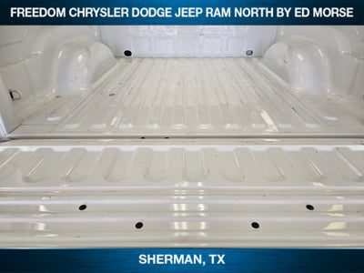 2023 RAM 1500 Classic SLT Crew Cab 4x4 5'7' Box