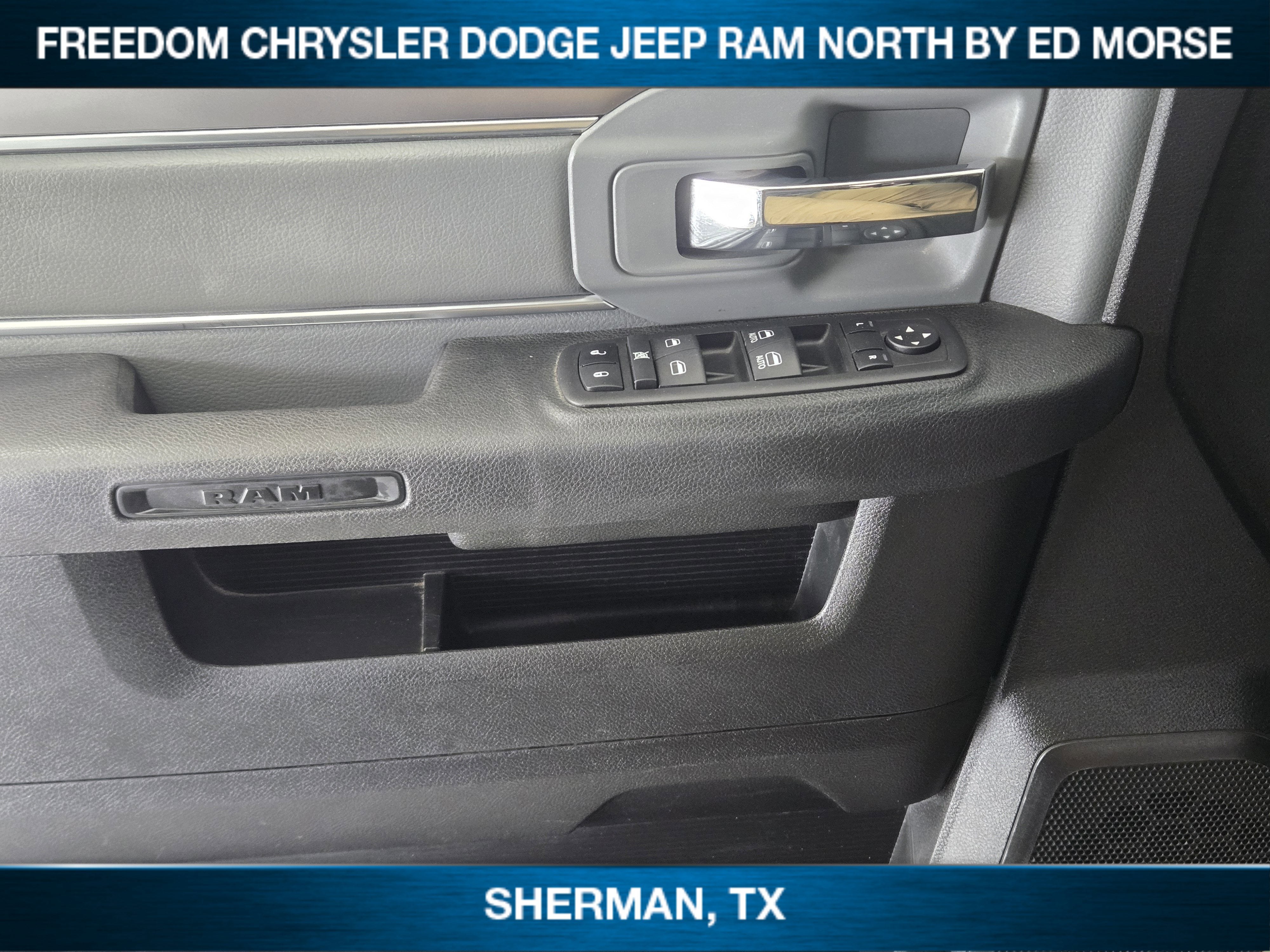 2023 RAM 1500 Classic SLT Crew Cab 4x4 5'7' Box