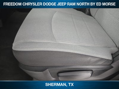 2023 RAM 1500 Classic SLT Crew Cab 4x4 5'7' Box