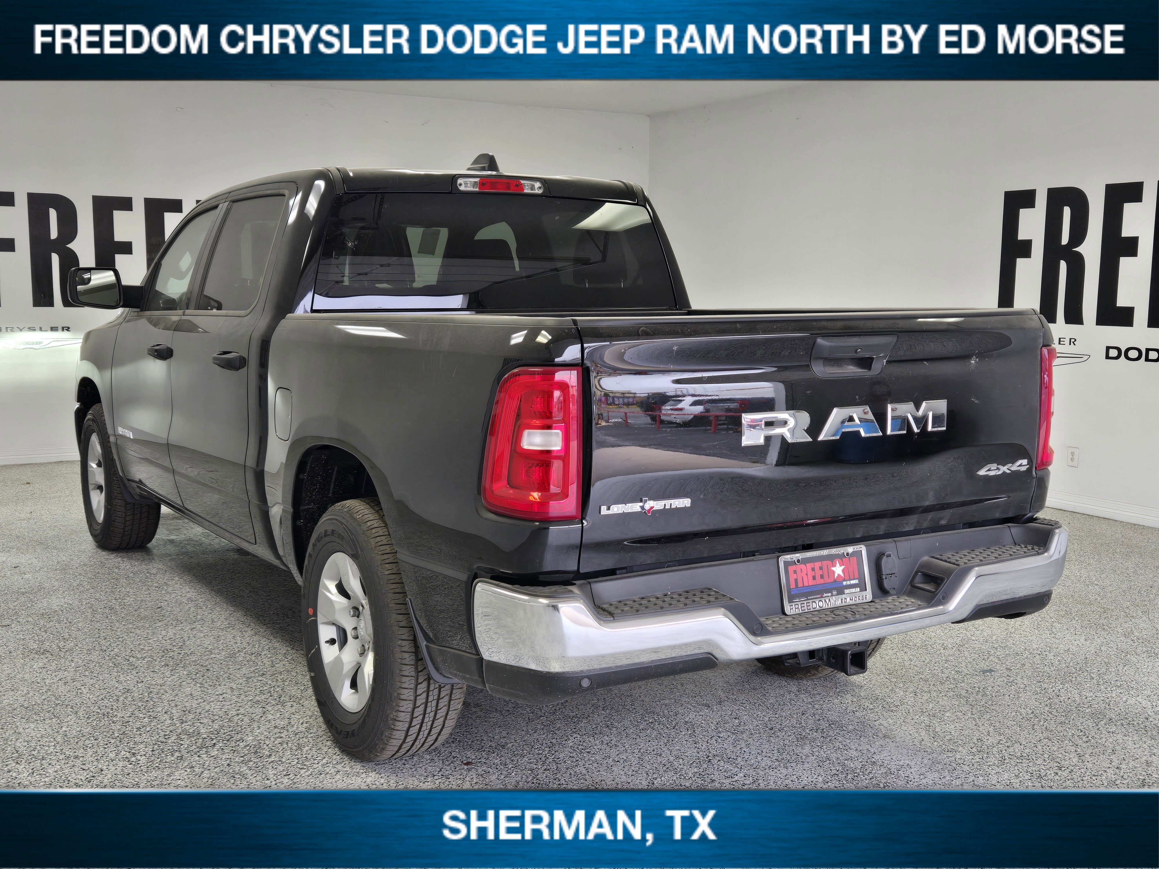 2026 RAM Ram 1500 RAM 1500 LONE STAR CREW CAB 4X4 5'7' BOX