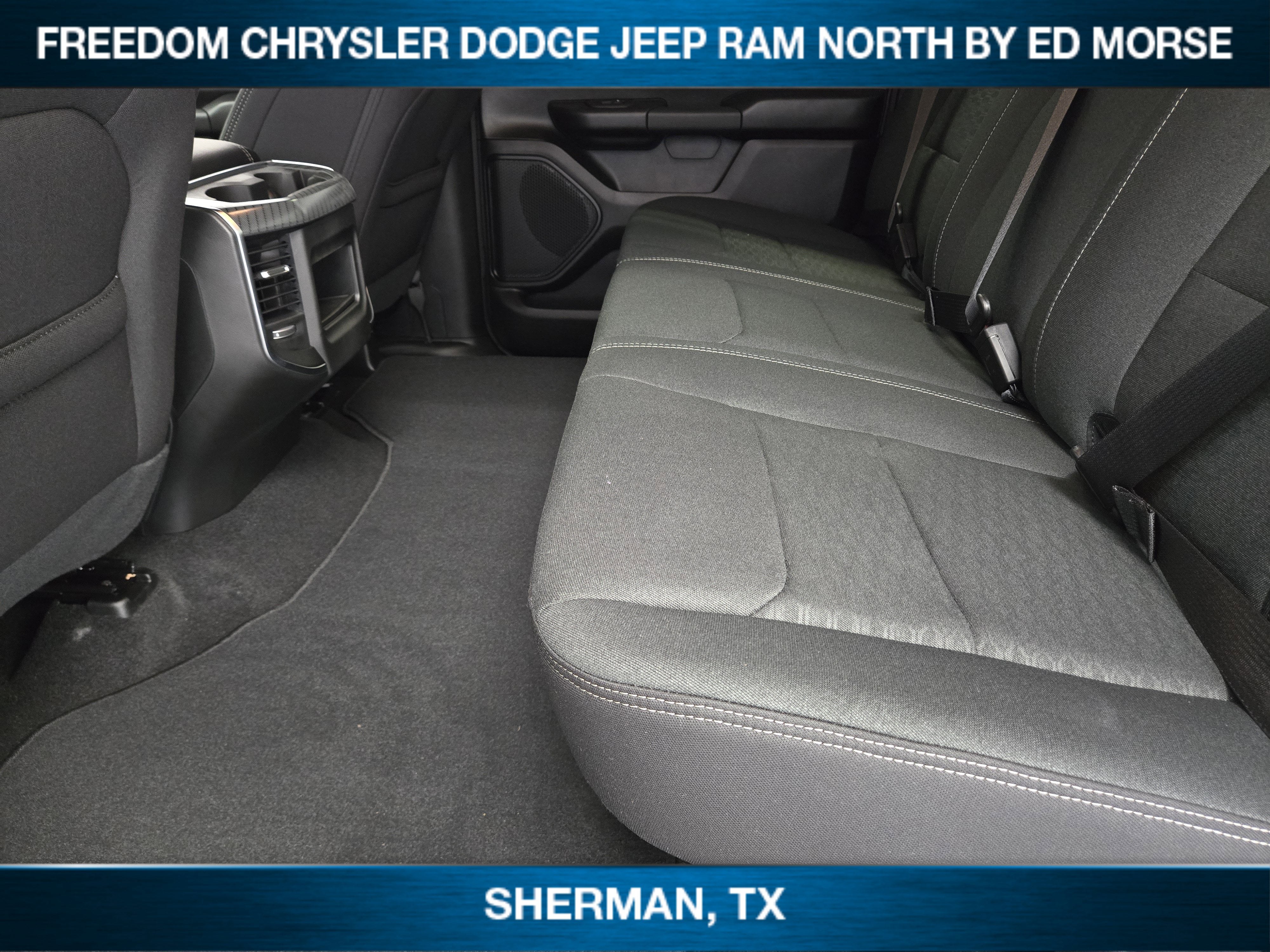 2026 RAM Ram 1500 RAM 1500 EXPRESS CREW CAB 4X4 5'7' BOX