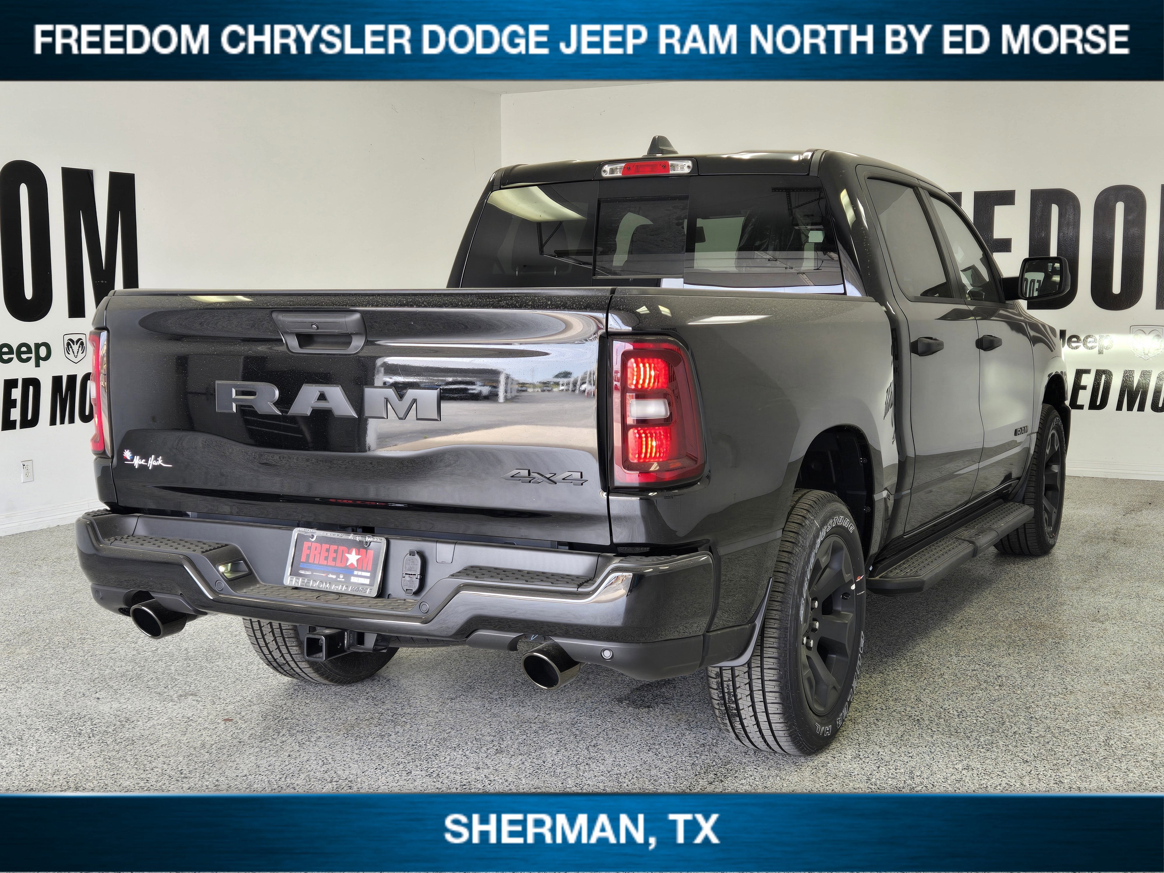 2026 RAM Ram 1500 RAM 1500 EXPRESS CREW CAB 4X4 5'7' BOX