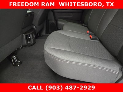 2026 RAM Ram 2500 RAM 2500 BLACK EXPRESS CREW CAB 4X4 6'4' BOX