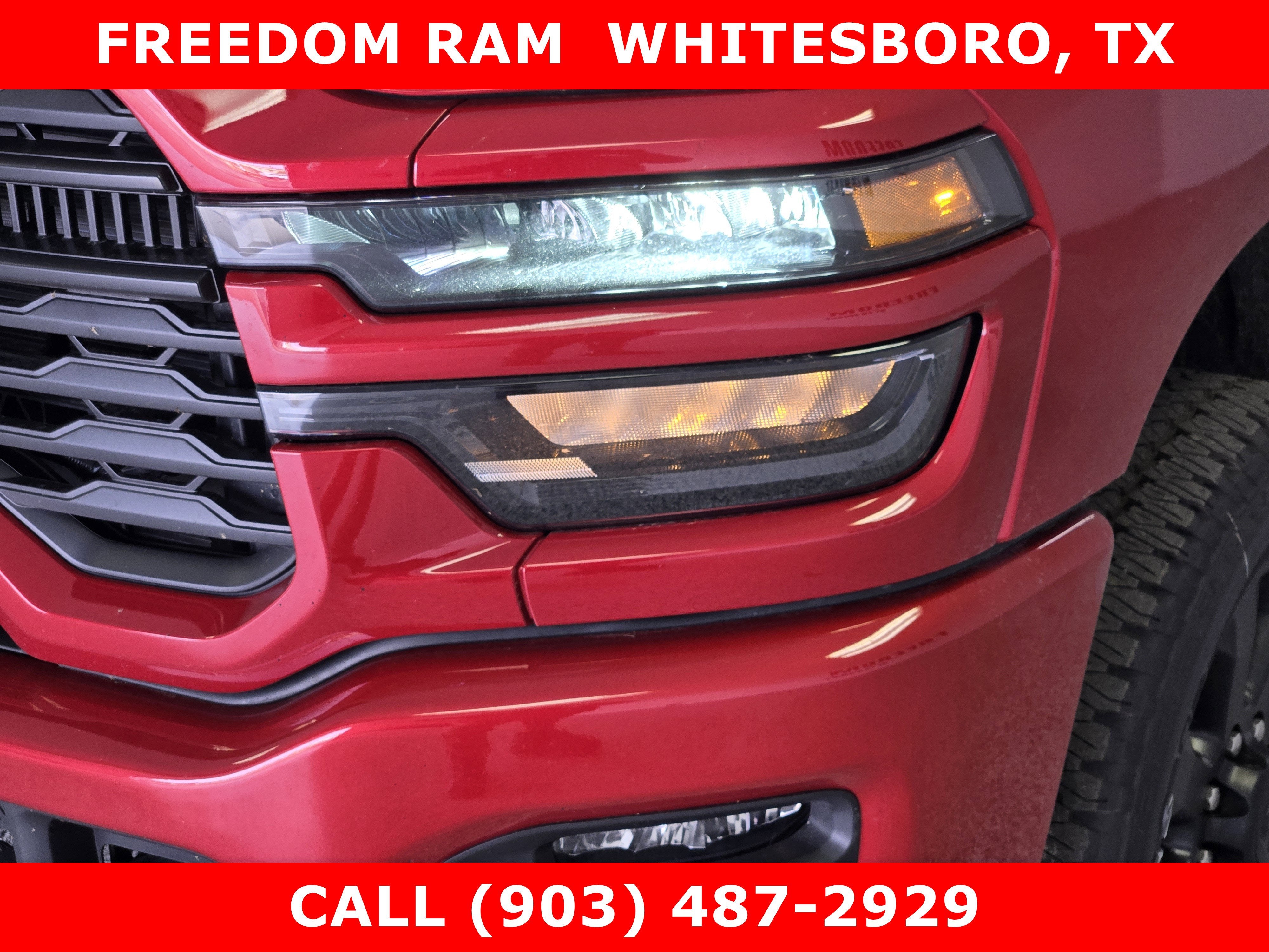 2026 RAM Ram 2500 RAM 2500 BLACK EXPRESS CREW CAB 4X4 6'4' BOX