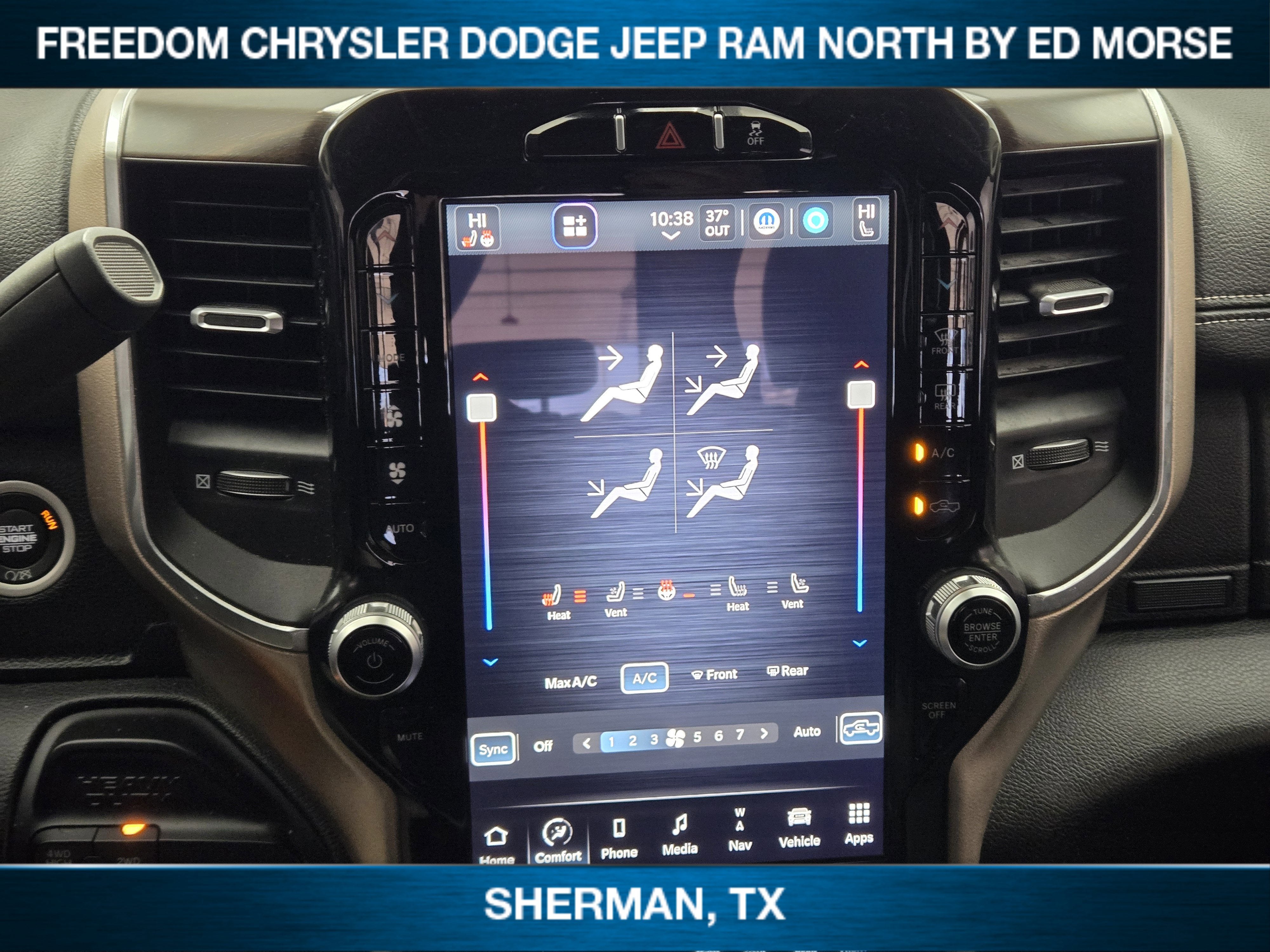 2024 RAM 2500 Laramie Crew Cab 4x4 6'4' Box