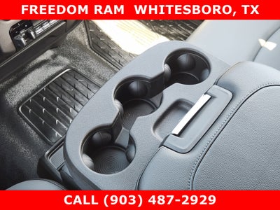 2026 RAM Ram 5500 Chassis Cab RAM 5500 TRADESMAN CHASSIS CREW CAB 4X4 84' CA