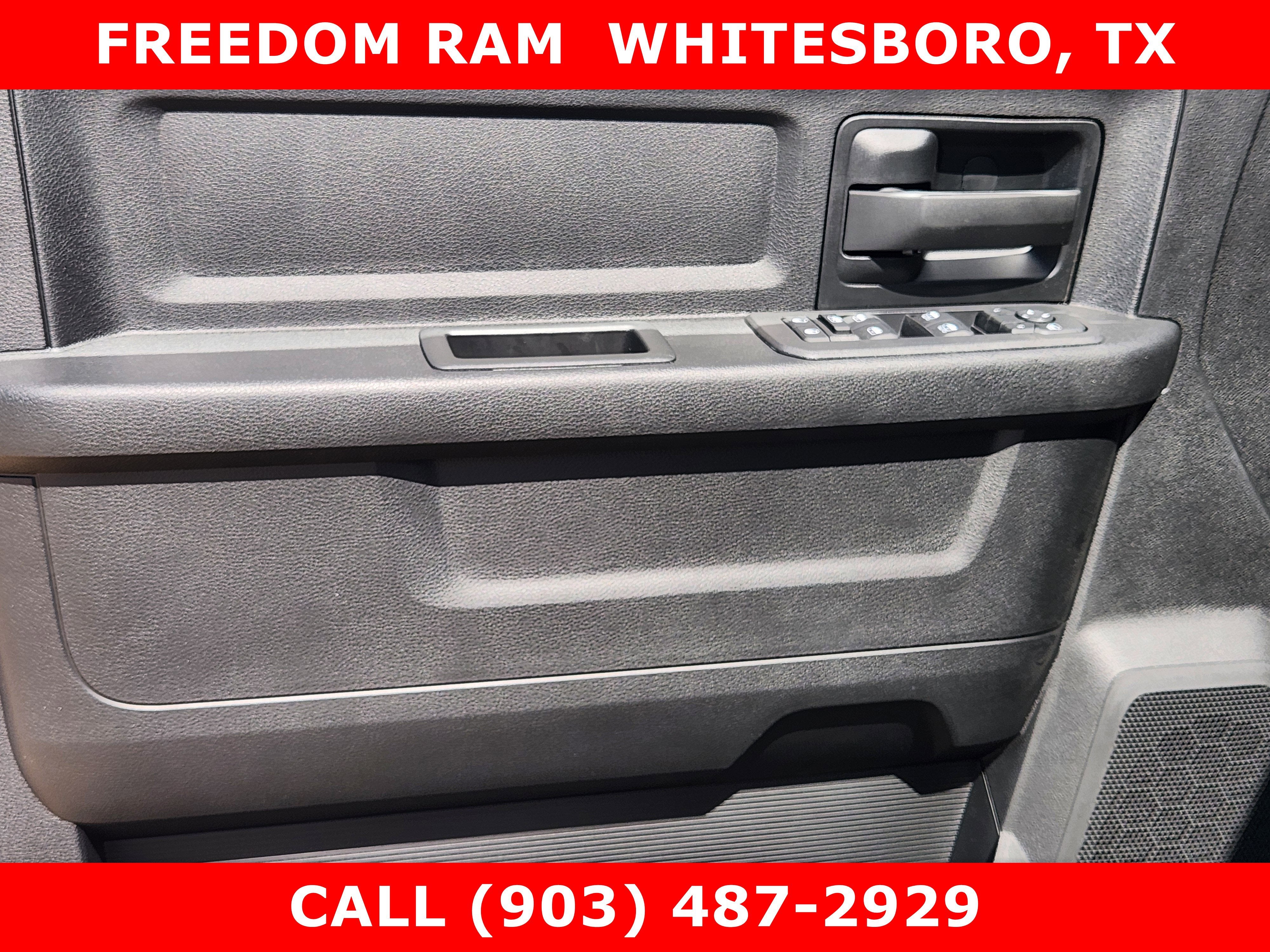 2026 RAM Ram 5500 Chassis Cab RAM 5500 TRADESMAN CHASSIS CREW CAB 4X4 84' CA