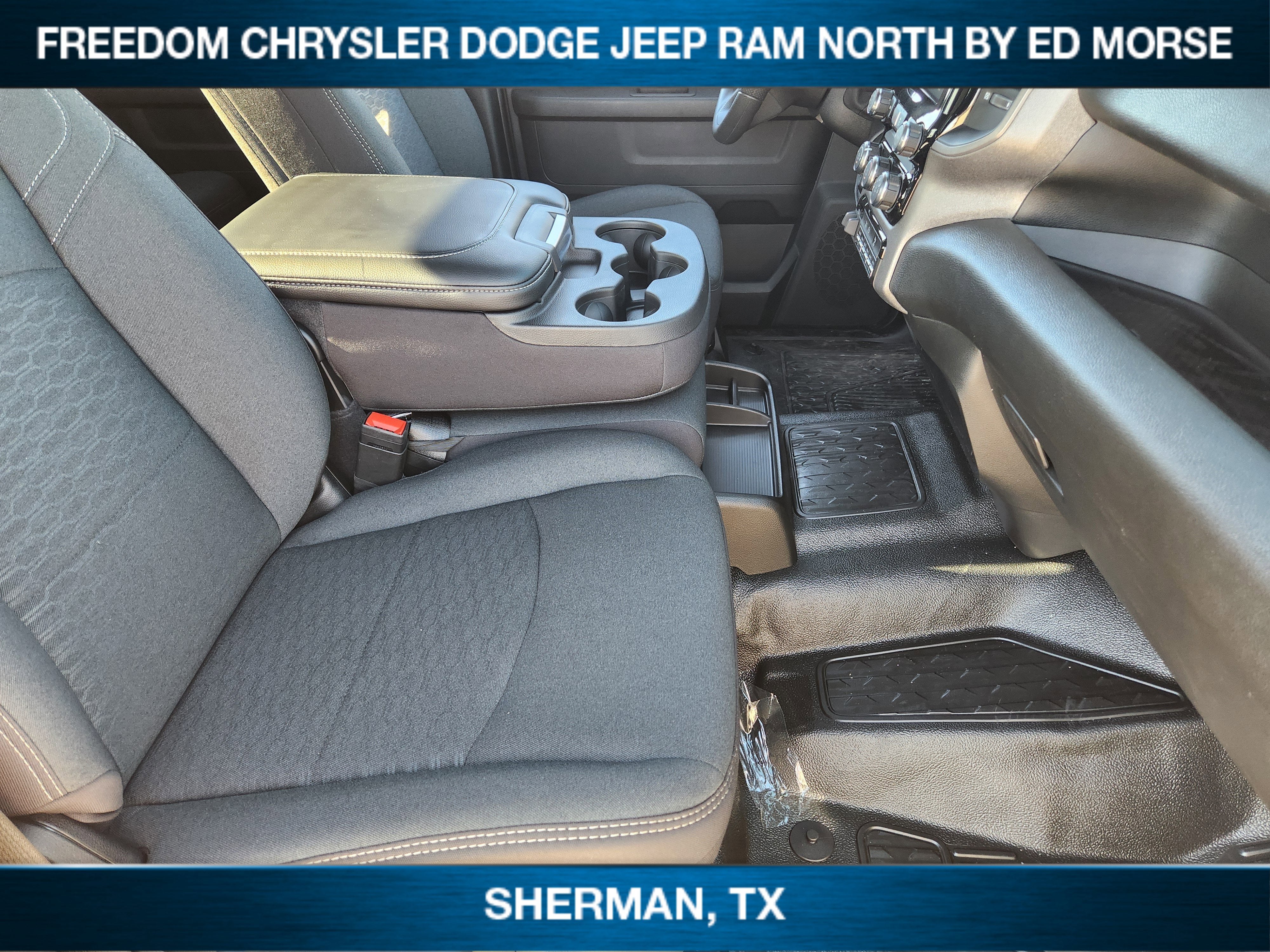 2026 RAM Ram 3500 Chassis Cab RAM 3500 TRADESMAN CREW CAB CHASSIS 4X4 60' CA