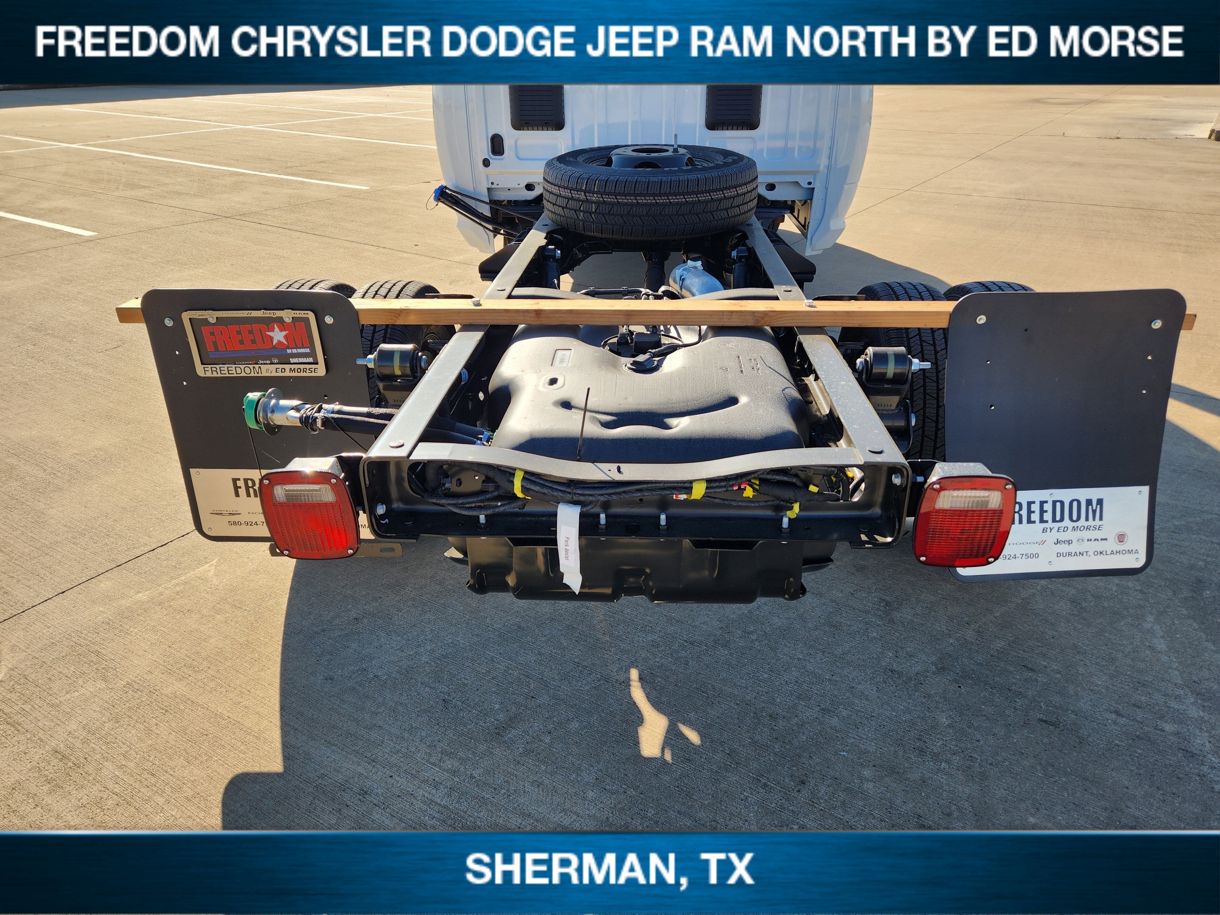 2026 RAM Ram 3500 Chassis Cab RAM 3500 TRADESMAN CREW CAB CHASSIS 4X4 60' CA