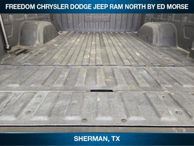 2023 GMC Sierra 1500 4WD Crew Cab Short Box SLT