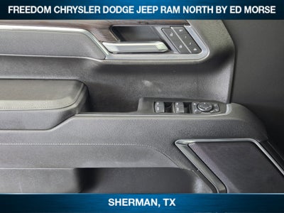 2025 GMC Sierra 1500 4WD Crew Cab Short Box SLT