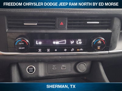 2023 Nissan Rogue SV FWD