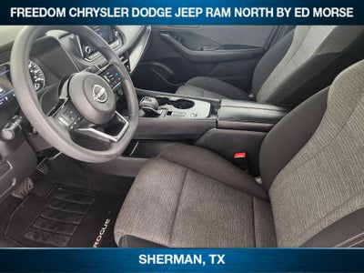 2023 Nissan Rogue SV FWD