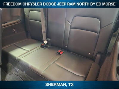 2023 Nissan Pathfinder SL FWD