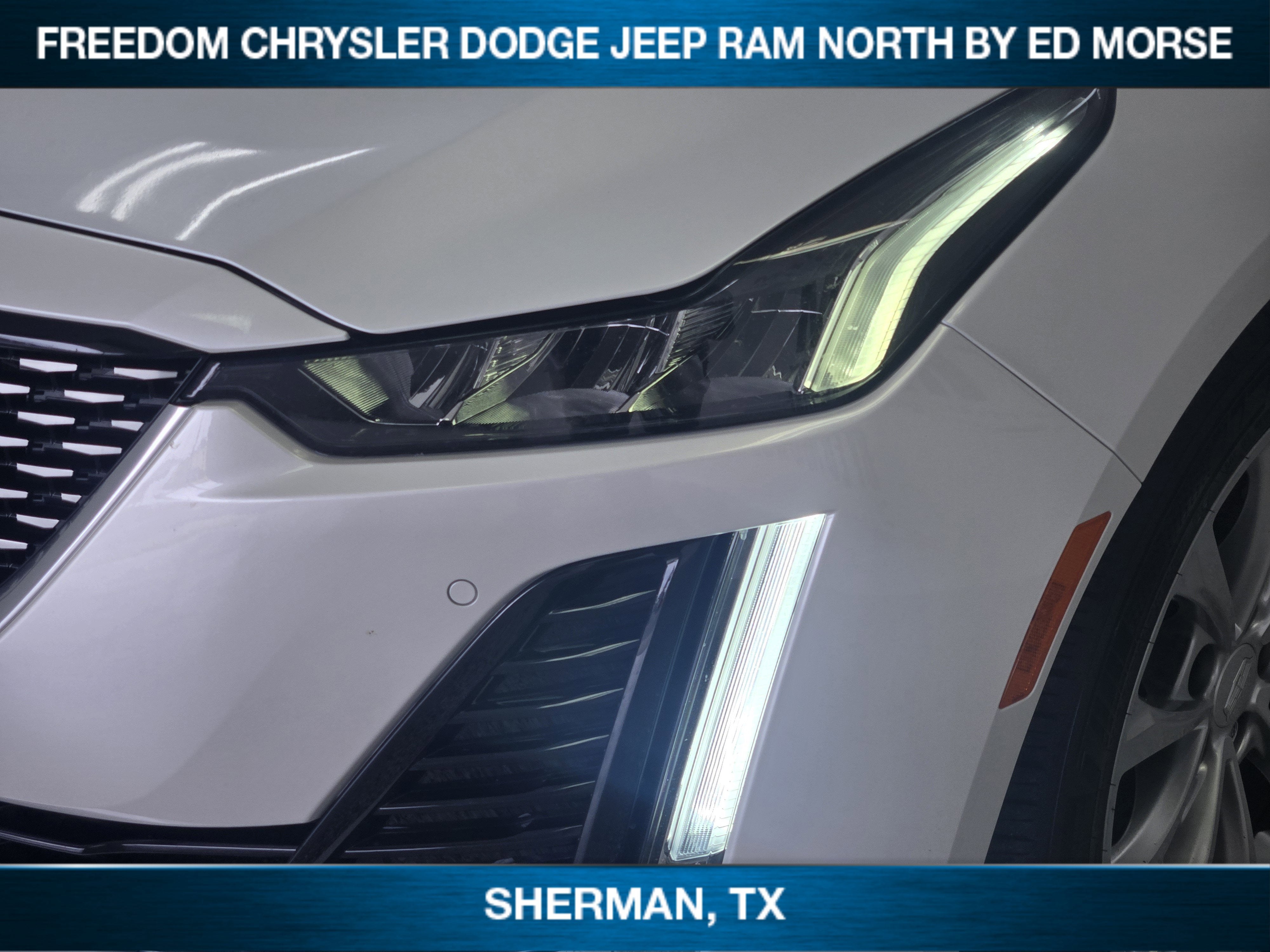 2022 Cadillac CT5 Premium Luxury