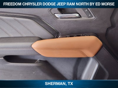 2023 GMC Canyon 4WD AT4
