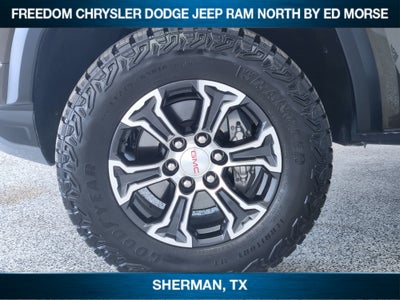 2023 GMC Canyon 4WD AT4
