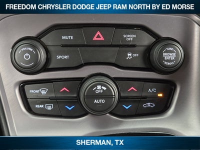 2023 Dodge Challenger SXT