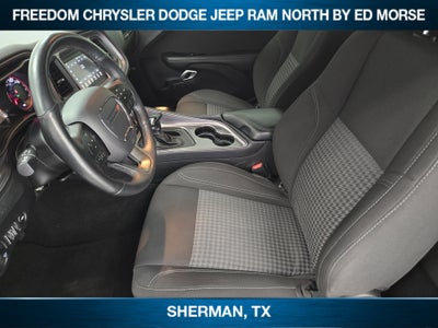 2023 Dodge Challenger SXT