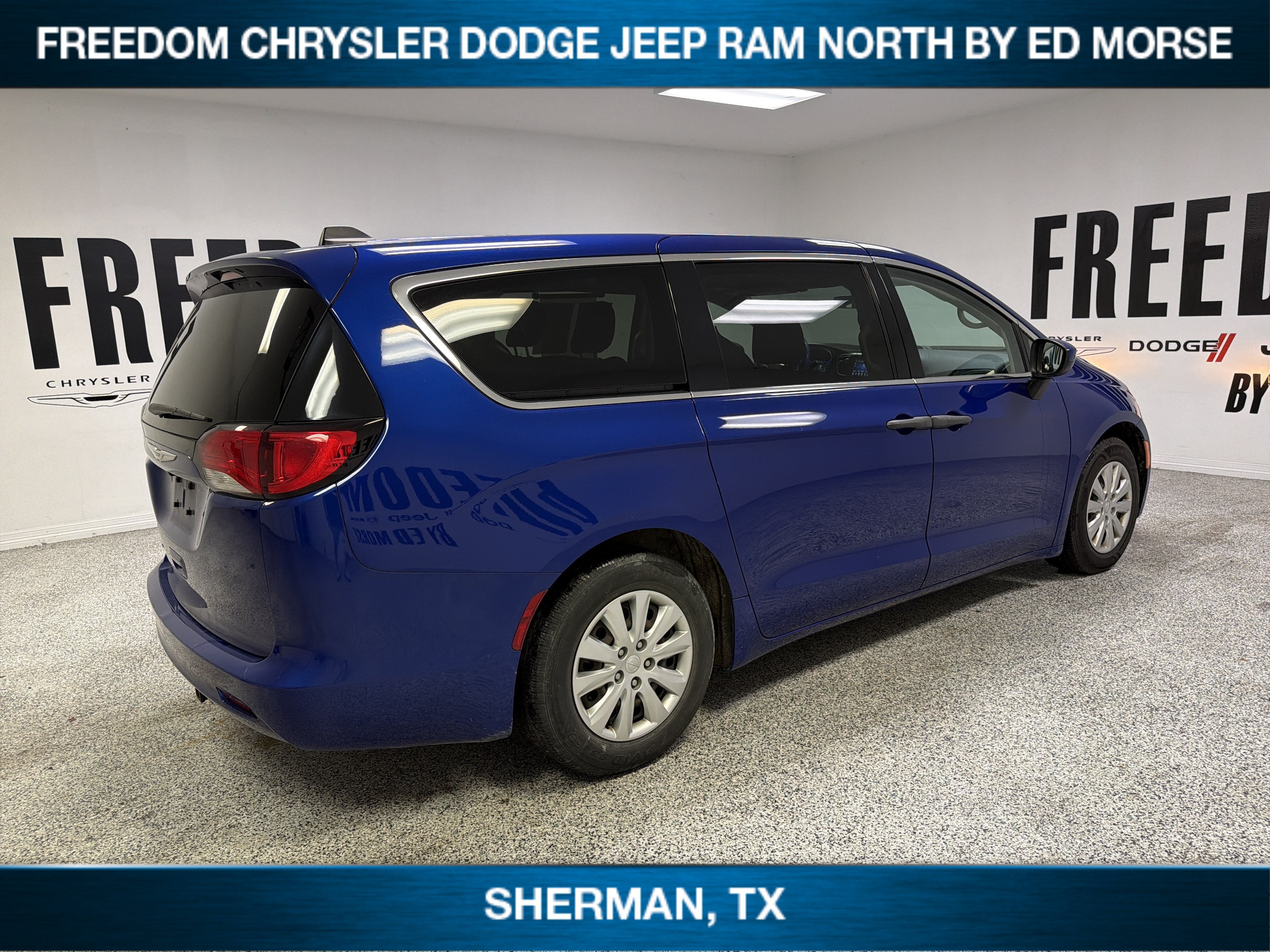 2021 Chrysler Voyager L