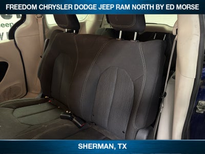 2021 Chrysler Voyager L