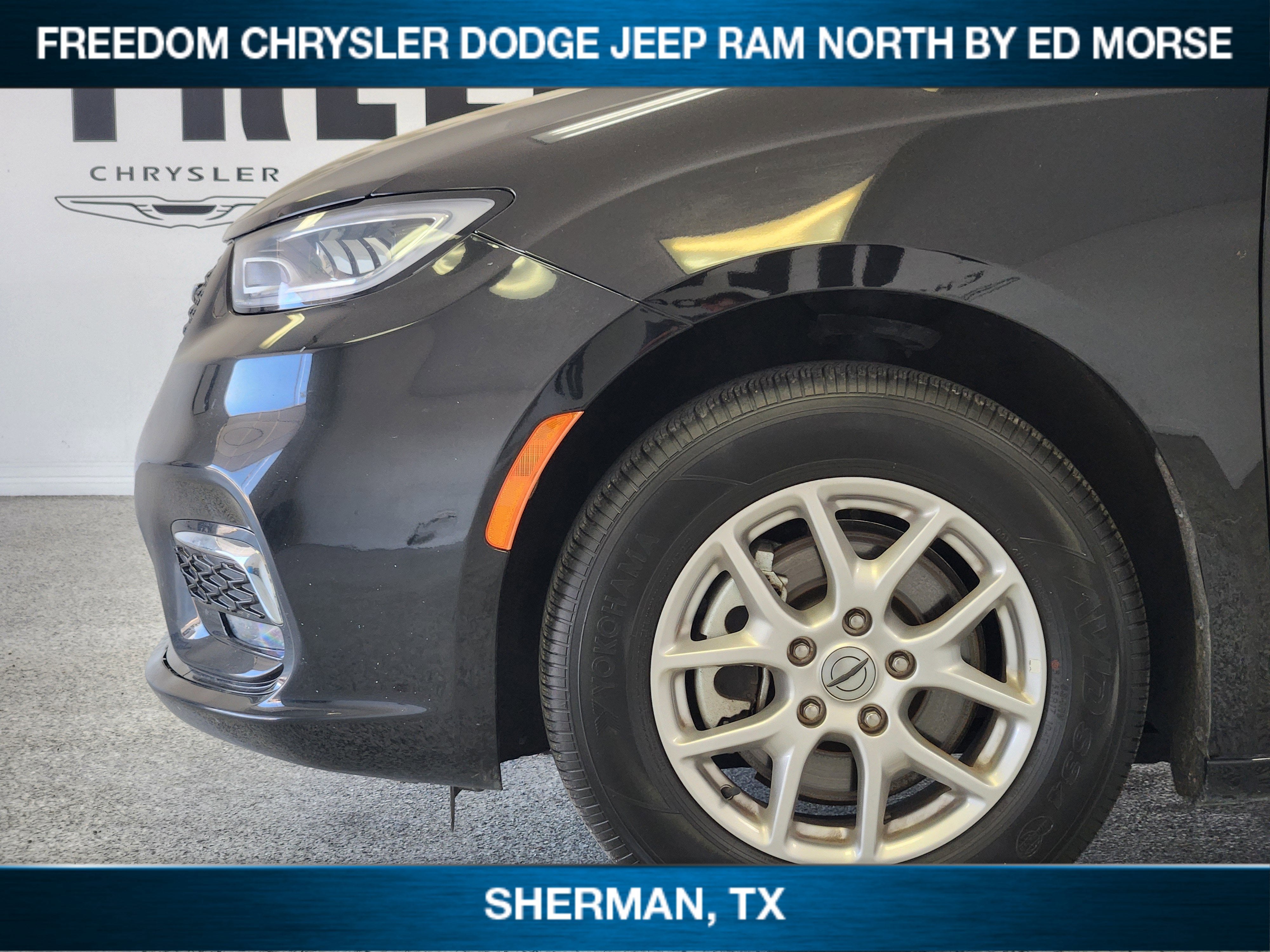 2024 Chrysler Pacifica Touring L