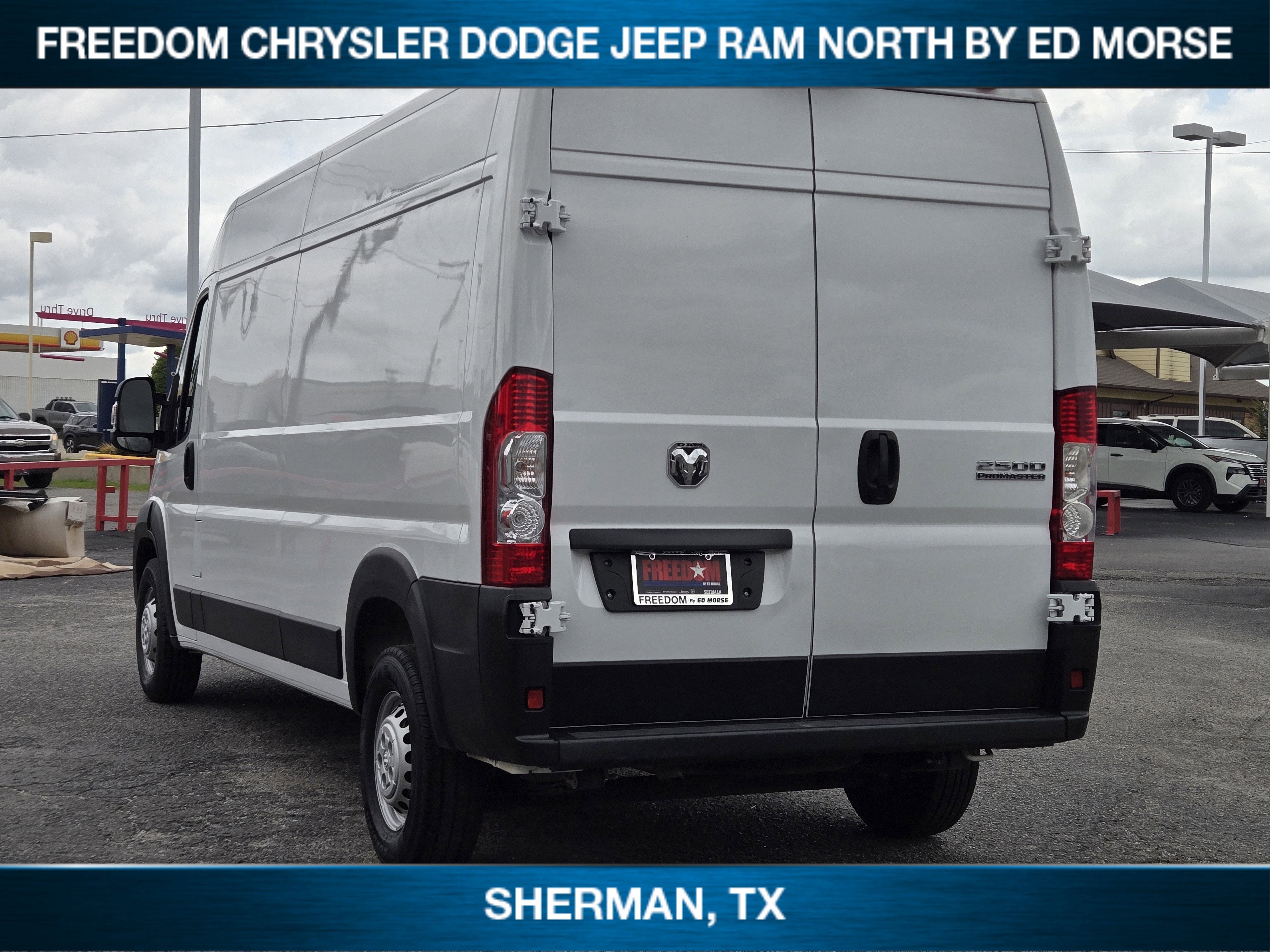 2025 RAM ProMaster Cargo Van Tradesman
