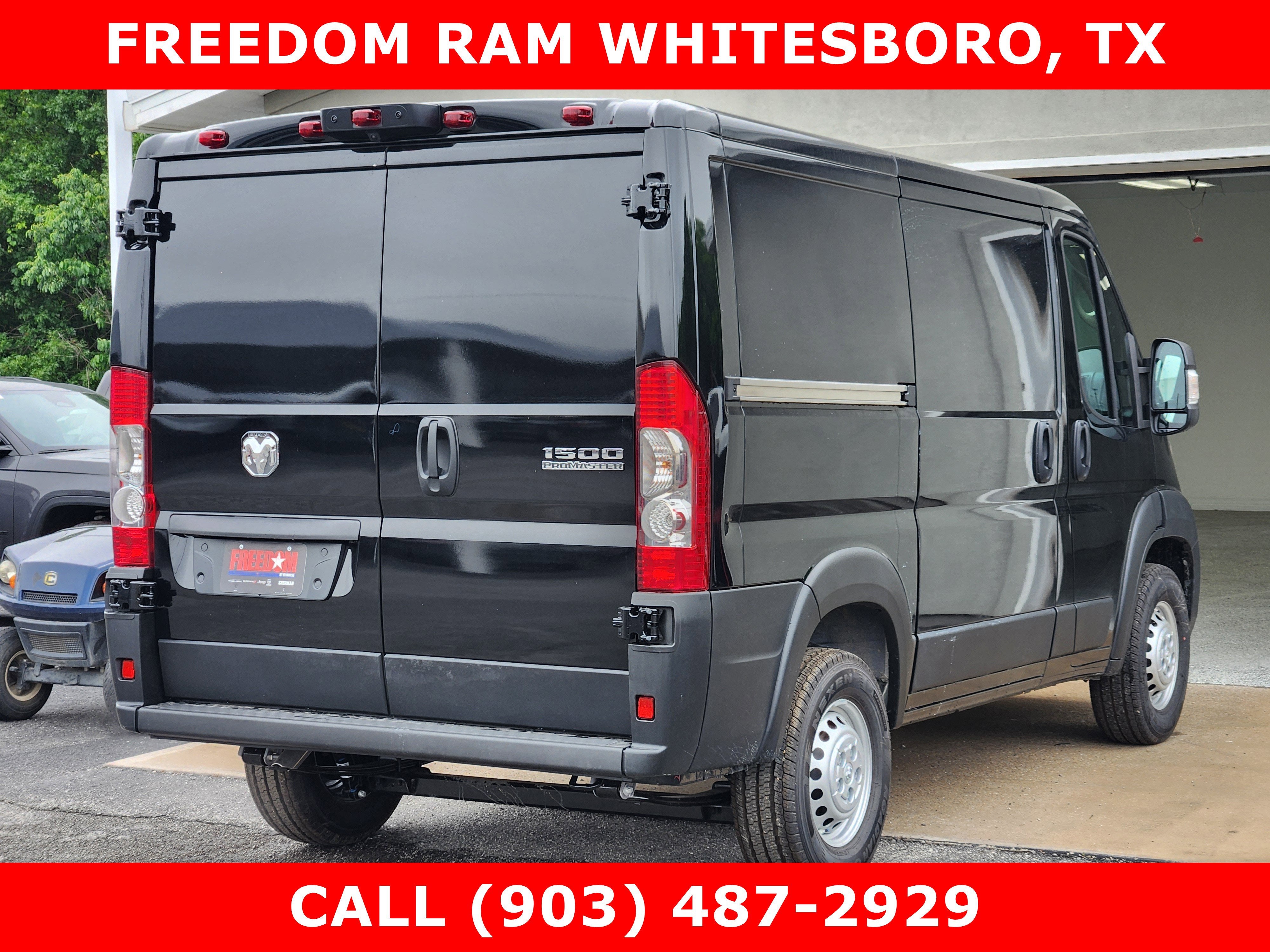 2026 RAM ProMaster Cargo Van Tradesman