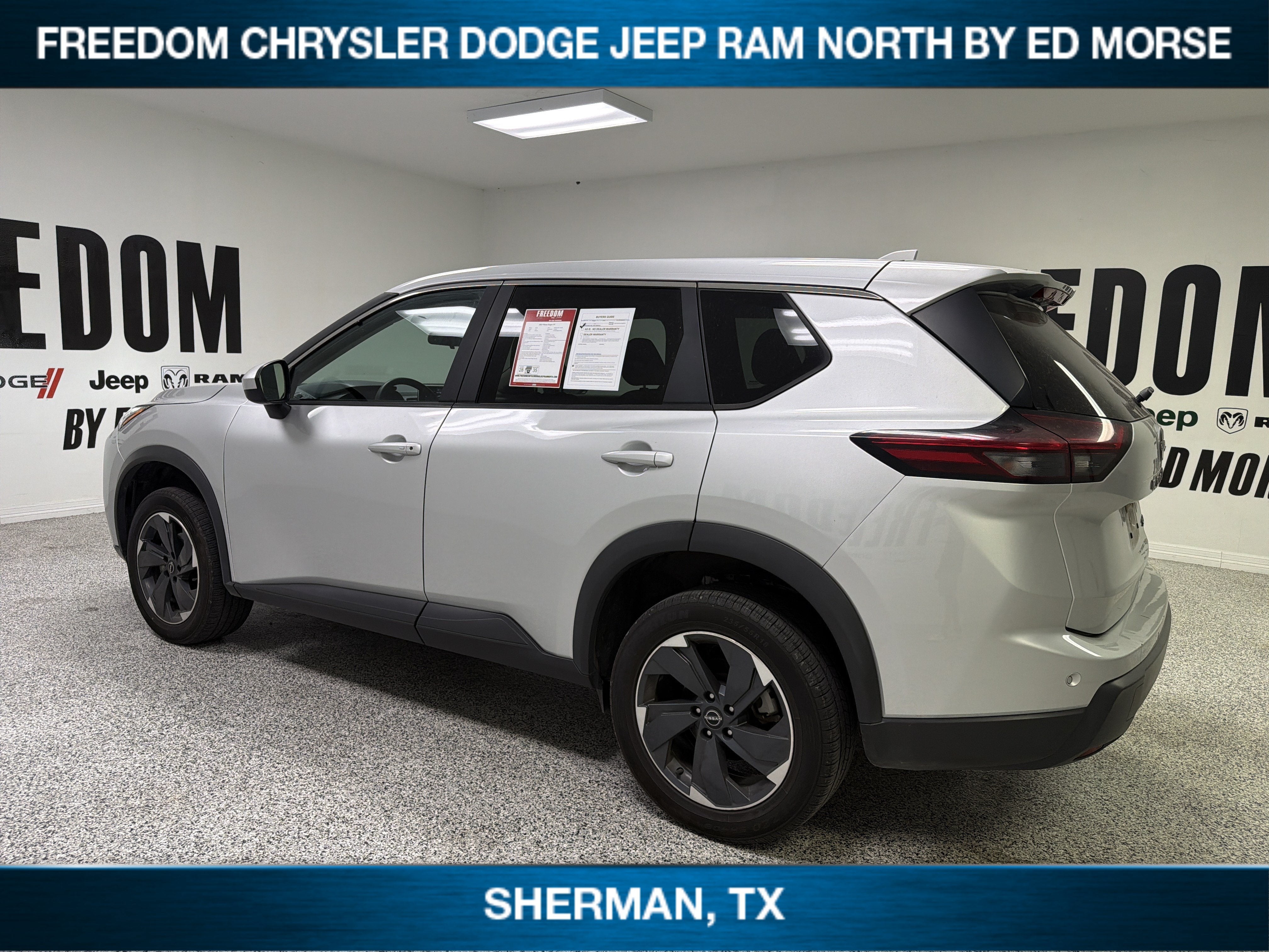 2024 Nissan Rogue SV