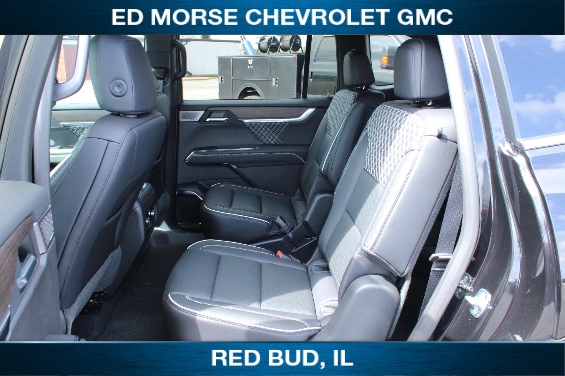 2025 GMC Acadia Denali