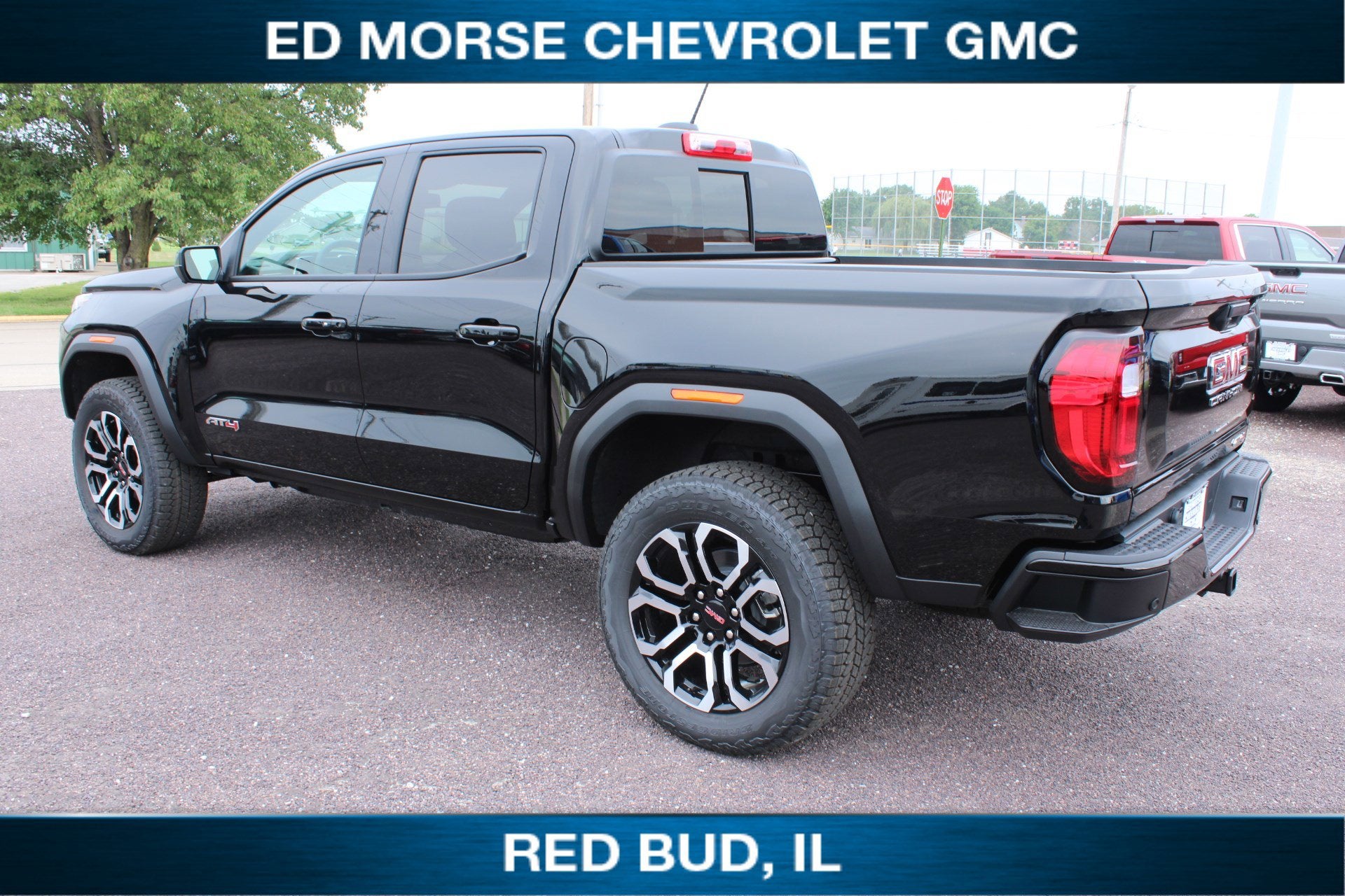 2025 GMC Canyon AT4