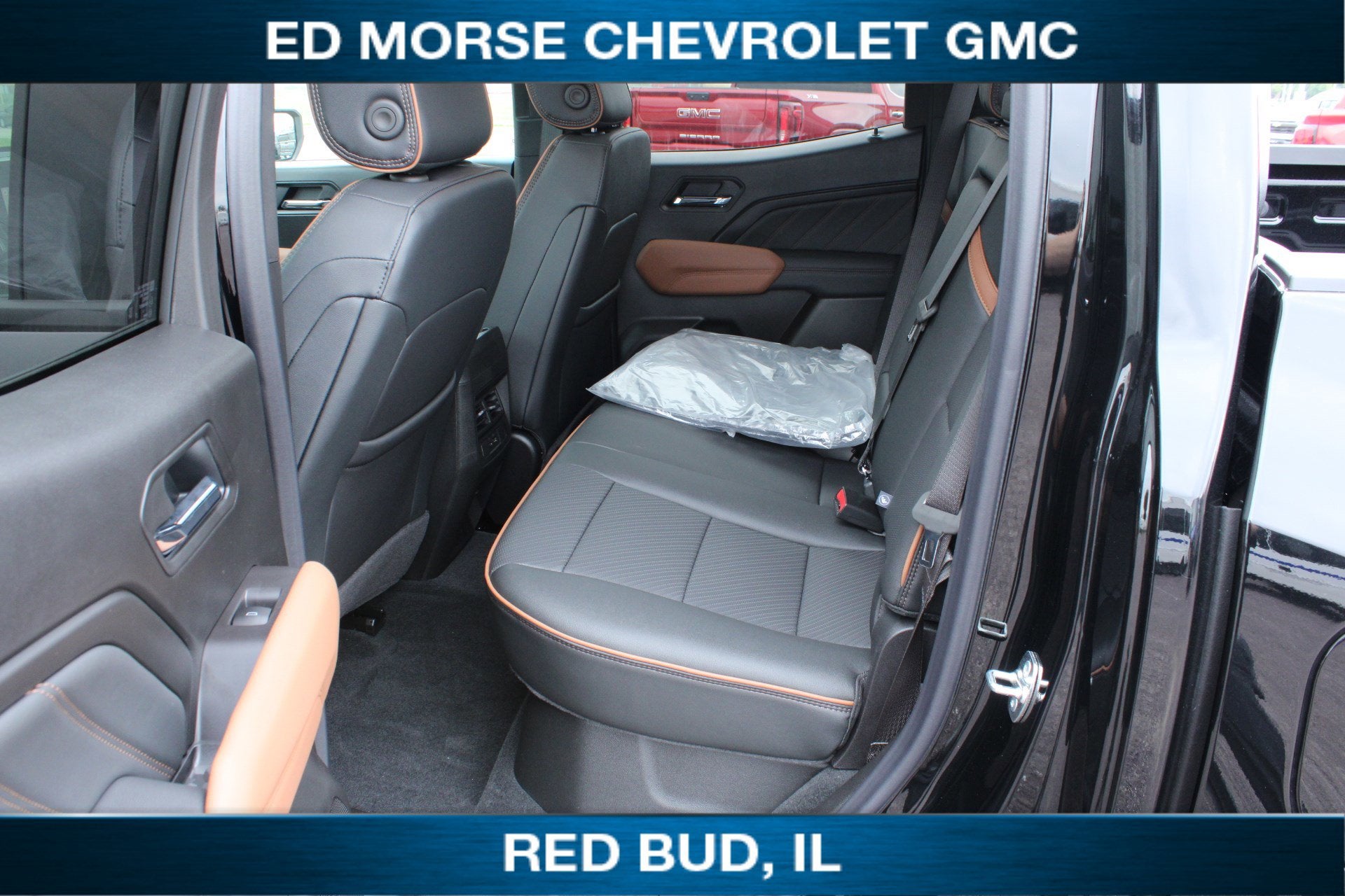 2025 GMC Canyon AT4
