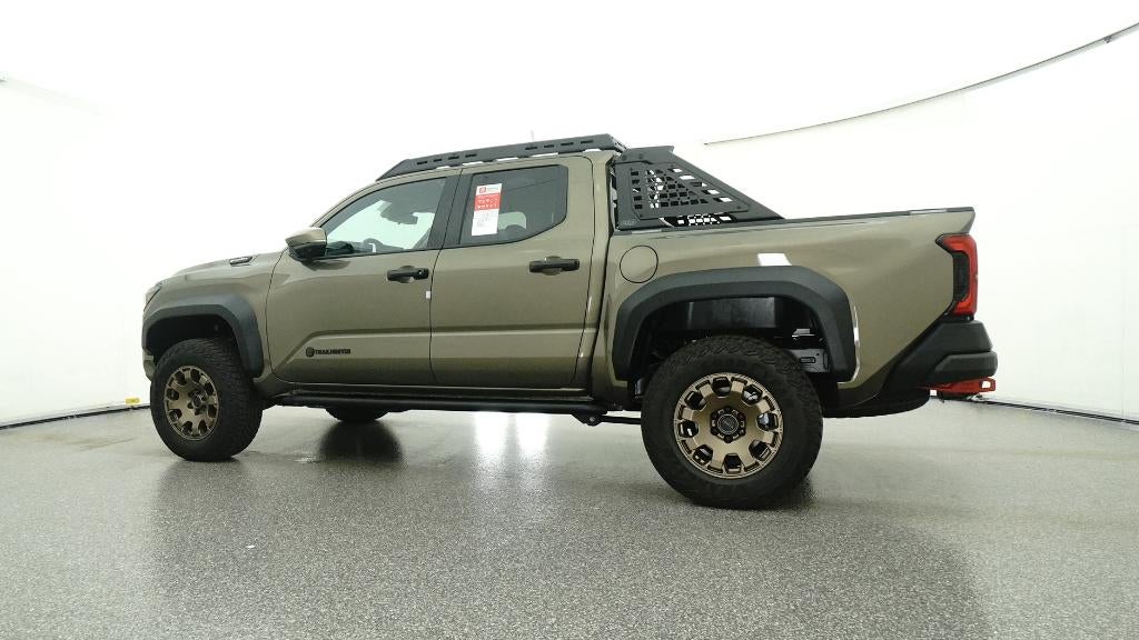 2026 Toyota Tacoma i-FORCE MAX Trailhunter