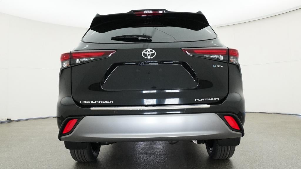 2026 Toyota Highlander Hybrid Hybrid Platinum