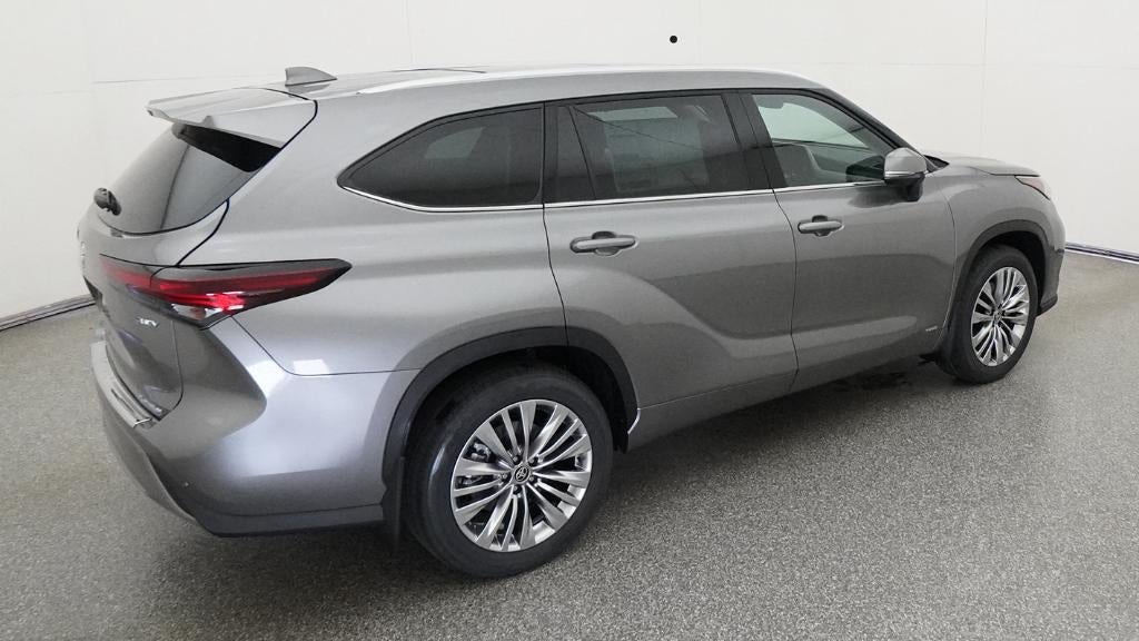 2026 Toyota Highlander Hybrid Hybrid Platinum
