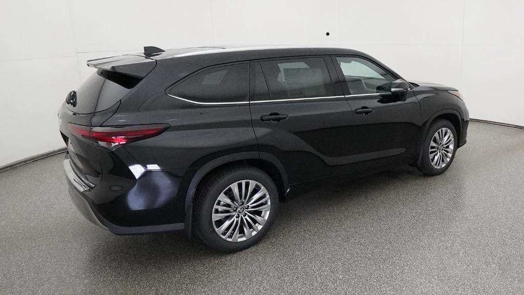 2026 Toyota Highlander Platinum