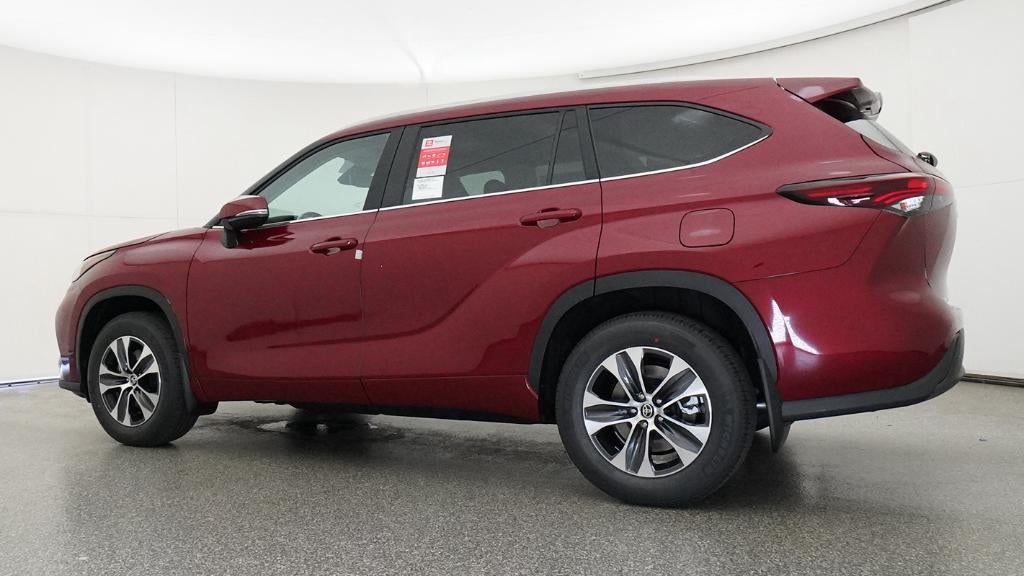 2026 Toyota Highlander XLE