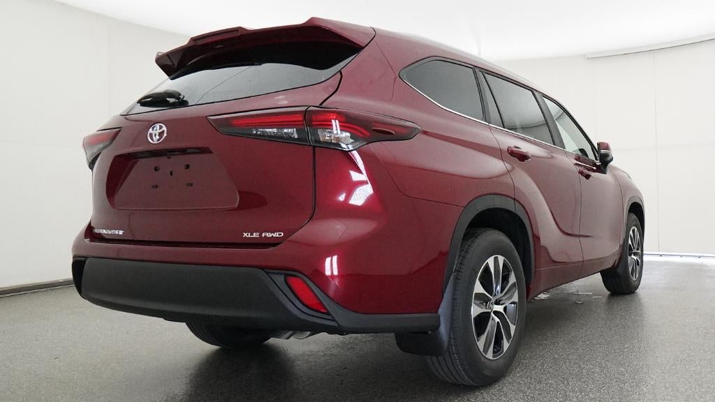 2026 Toyota Highlander XLE