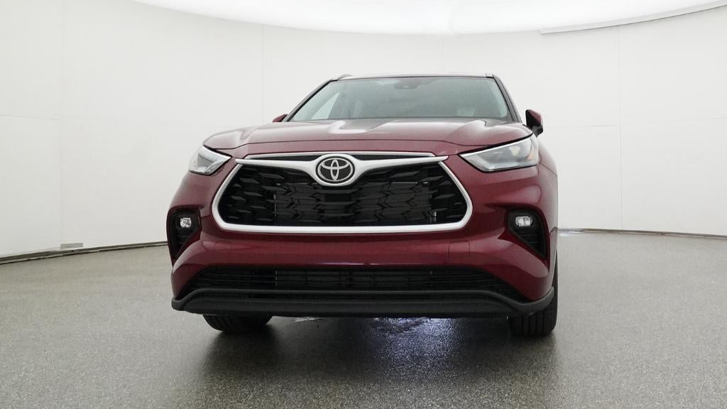 2026 Toyota Highlander XLE