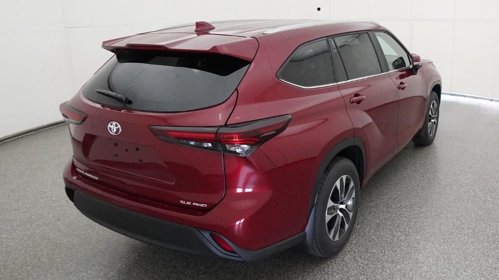 2026 Toyota Highlander XLE