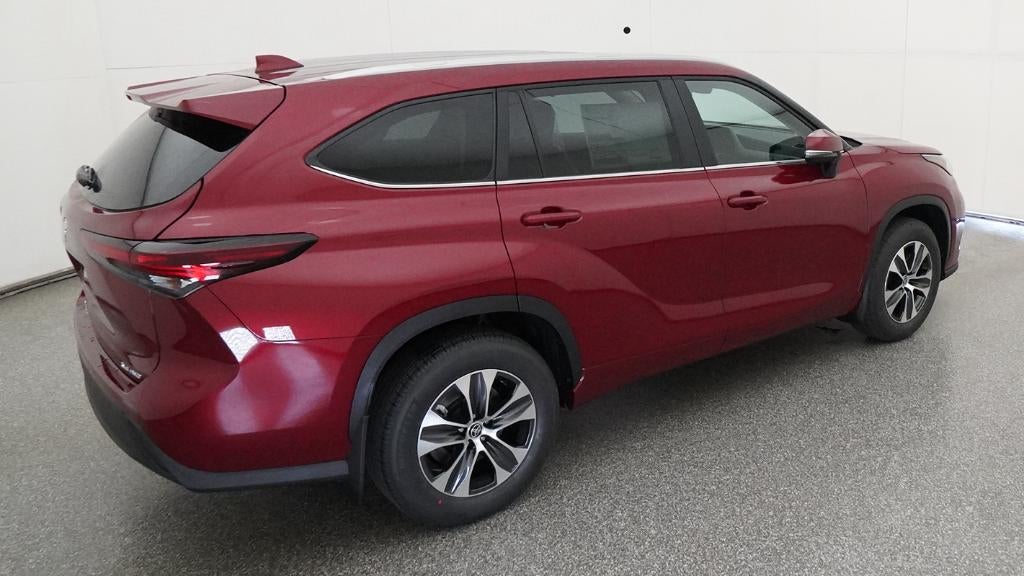 2026 Toyota Highlander XLE