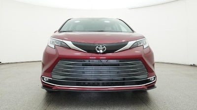 2026 Toyota Sienna Limited